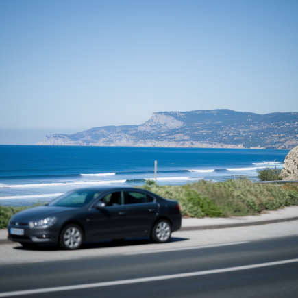 route-nice-voiture-falaises-mer